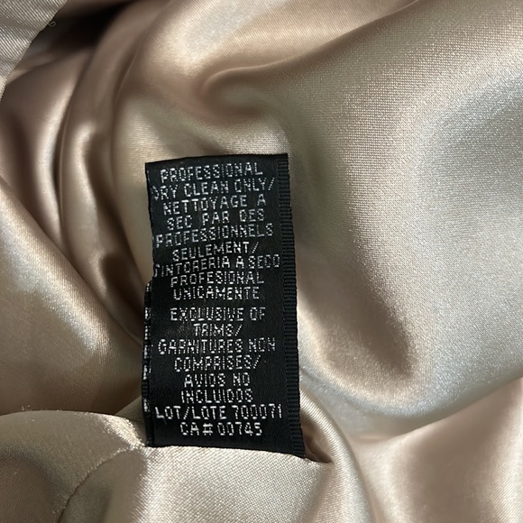 Monique Lhuillier Navy Blue Lace Crochet Overlay Peplum Hem Mini Dress - 6 - Picture 14 of 15